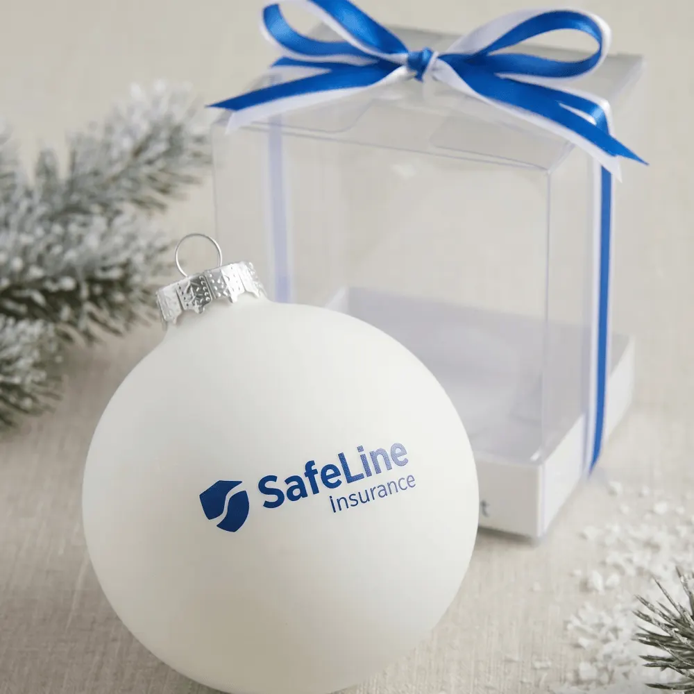 Ёлочный шар SafeLine Insurance в прозрачной упаковке, фотография проекта 7