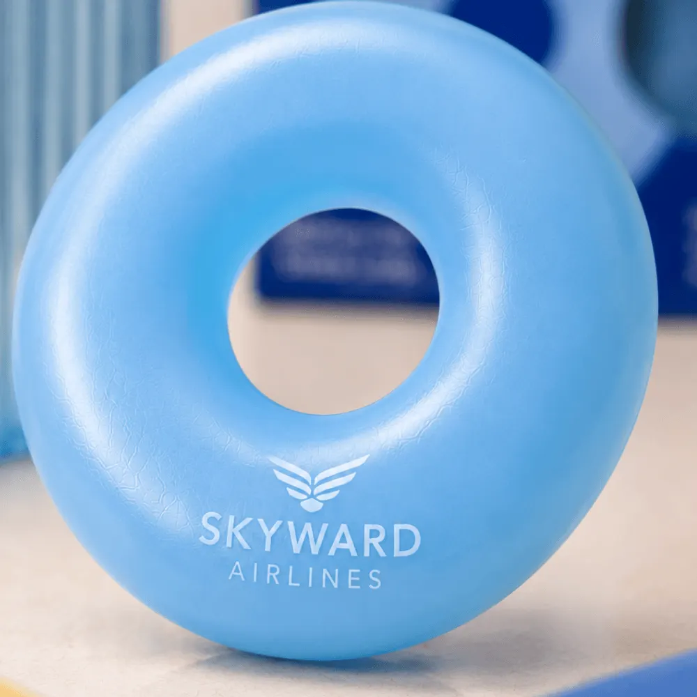Гелевый антистресс для Skyward Airlines с фирменной упаковкой, фотография проекта 5