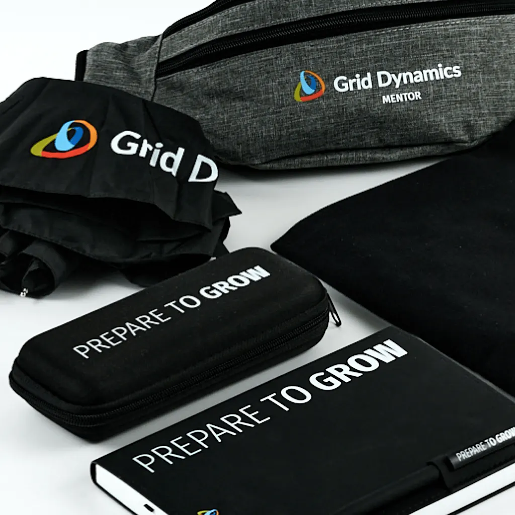 Welcome pack для Grid Dynamics: Общий ритм комплекта и взаимное положение предметов.