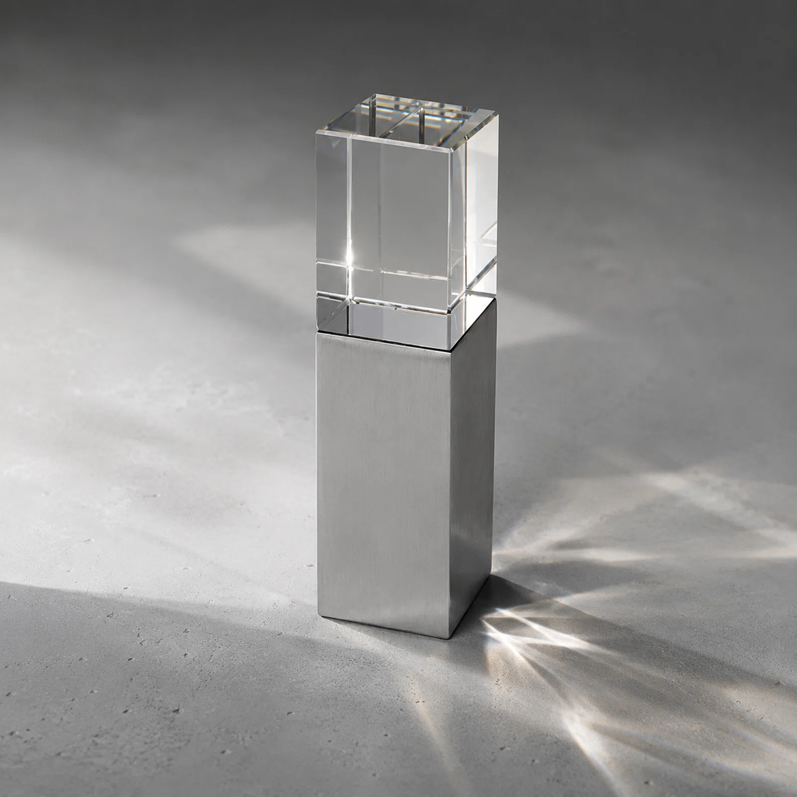 Награда Steel and glass — корпоративные награды на заказ